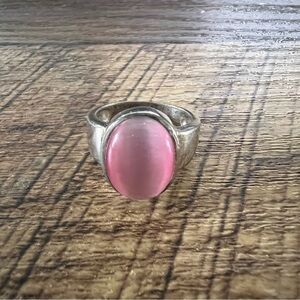 Sterling Silver pink stone cats eye ring size 6